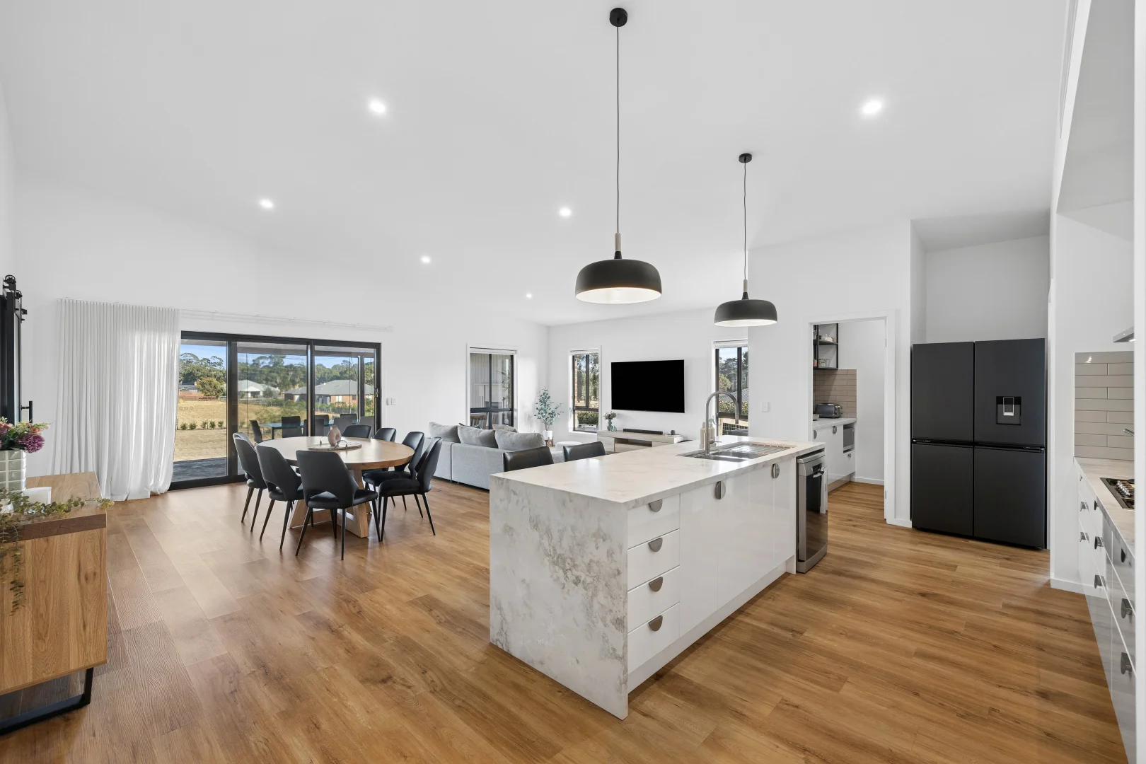 Additional image 2 of 25 Pearl Court, Kyneton VIC 3444