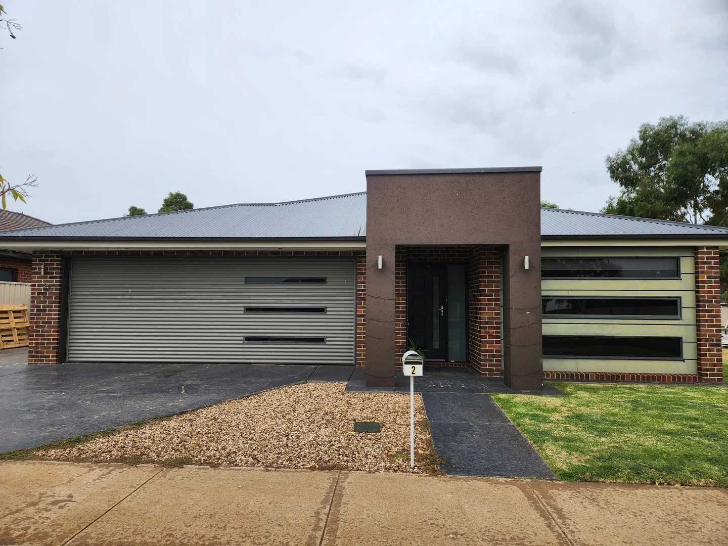 2 Merit Crescent, Swan Hill VIC 3585