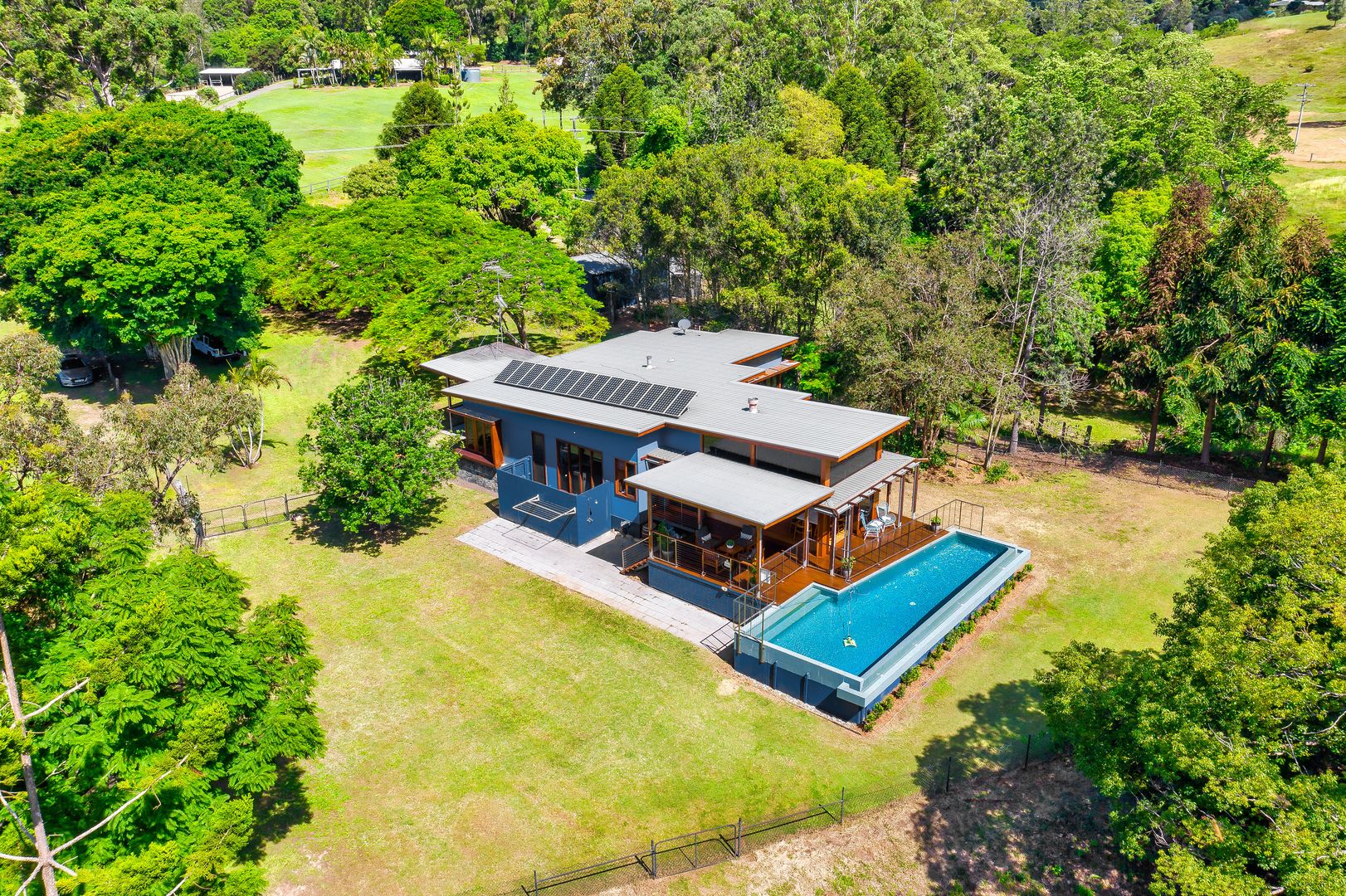 290 Ruffles Road, Willow Vale QLD 4209, Image 2