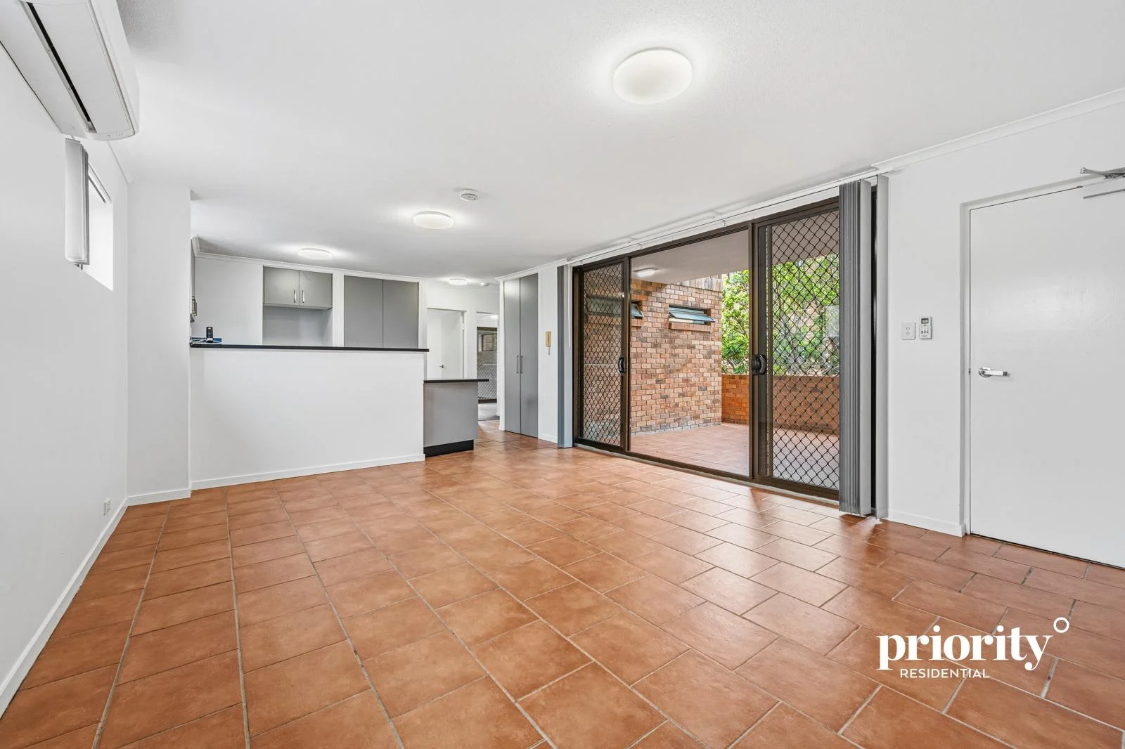 Additional image 3 of 2/30 Hilltop Avenue, Chermside QLD 4032