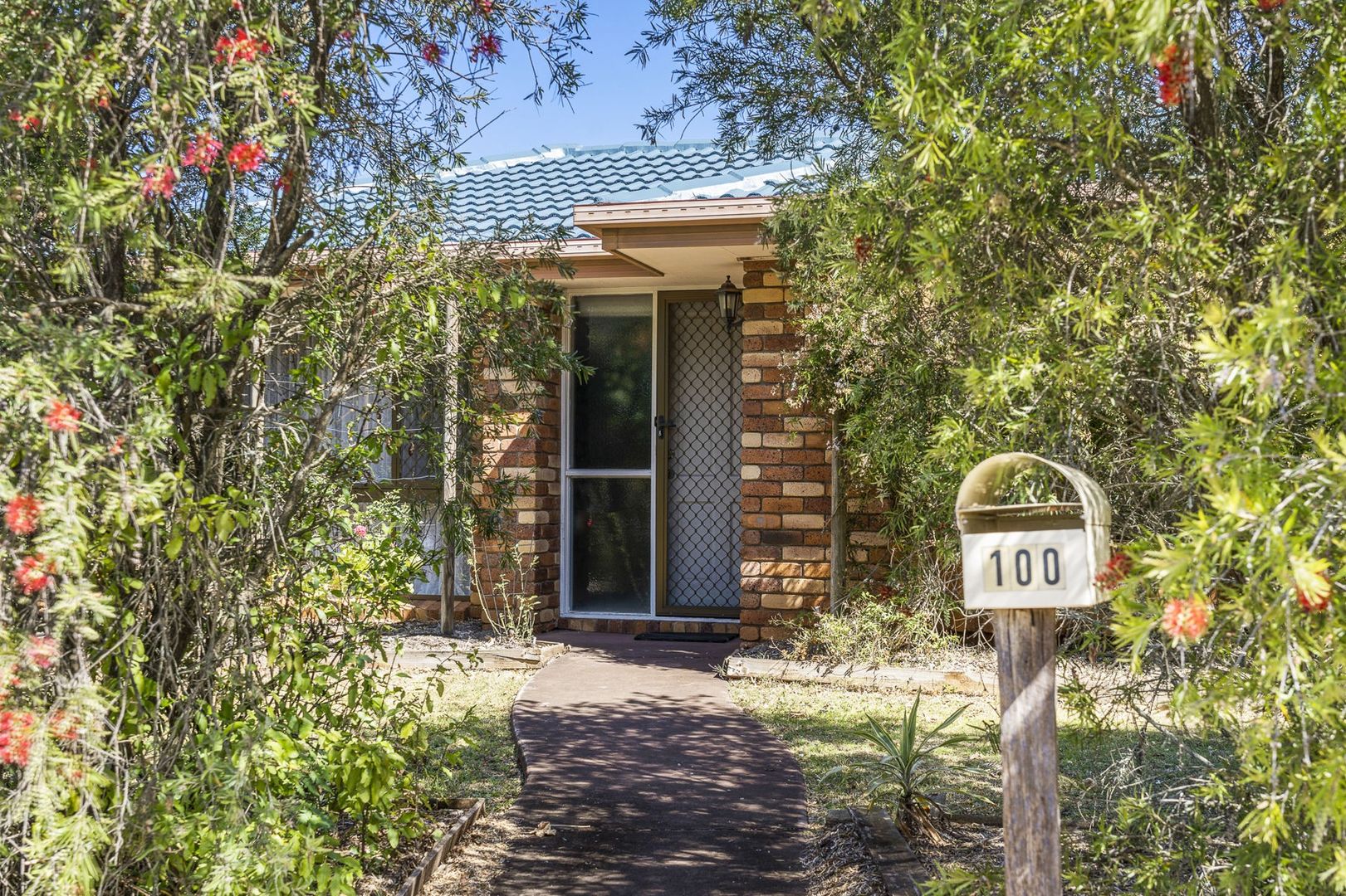 100 Hogg Street, Wilsonton Heights QLD 4350, Image 1