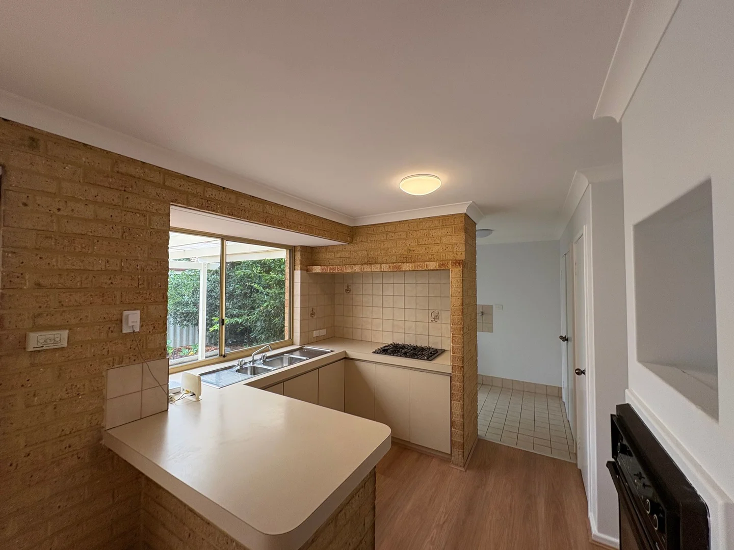 Additional image 9 of 2/13 Luffingham St, Melville WA 6156