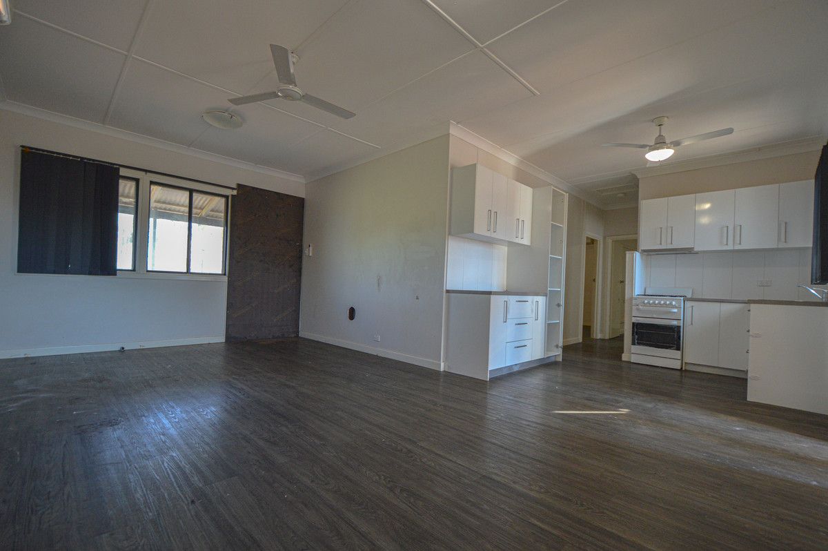 14 Lawson Street, South Hedland WA 6722, Image 2