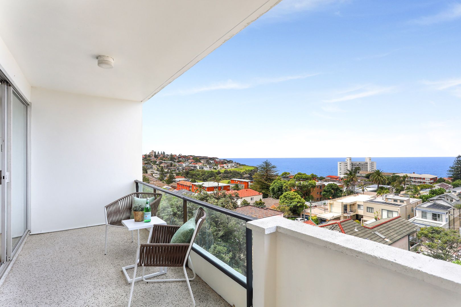 6/2 Oceanview Avenue, Vaucluse NSW 2030, Image 2