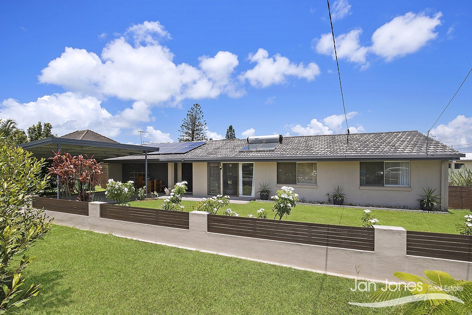 97 Arthur St, Woody Point QLD 4019, Image 0