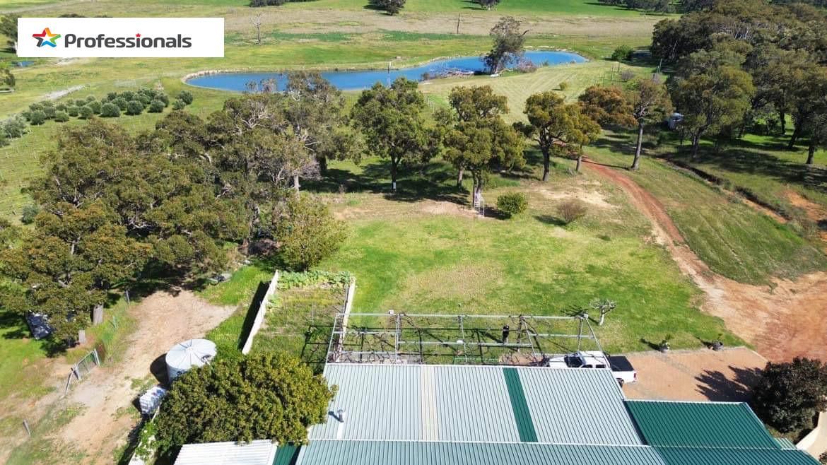 266 Hall Road, Waroona WA 6215, Image 2