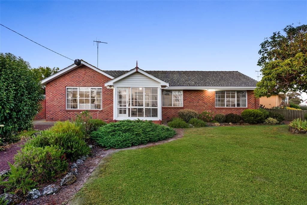 61 The Esplanade, North Shore VIC 3214, Image 1