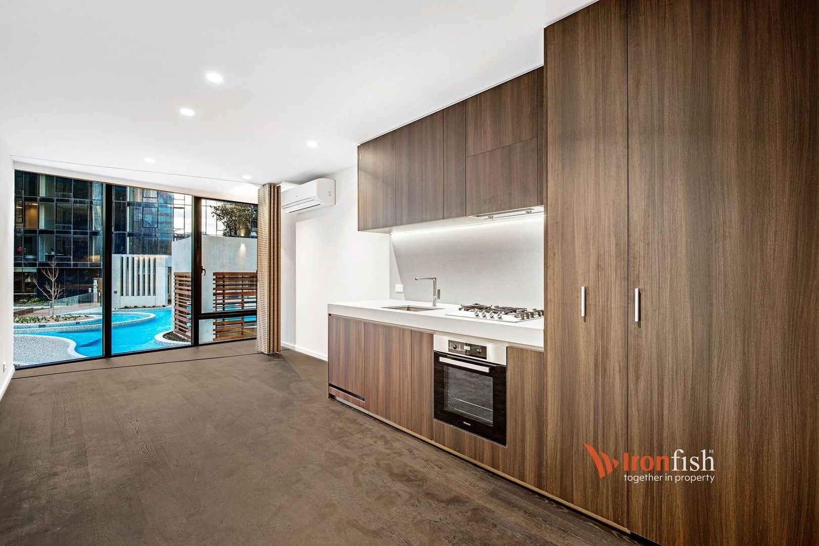 1 bedrooms Apartment / Unit / Flat in 111/605 St Kilda Road MELBOURNE VIC, 3004