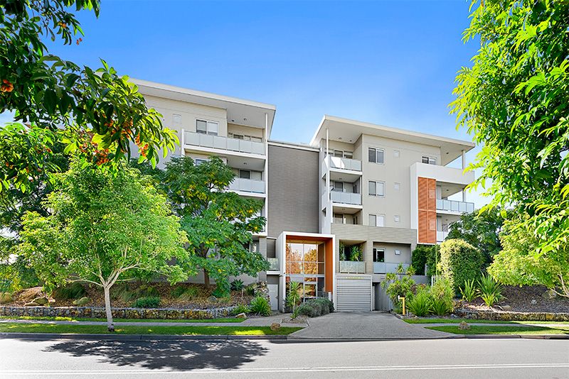 2 bedrooms Apartment / Unit / Flat in 303E/2 Rowe Drive POTTS HILL NSW, 2143