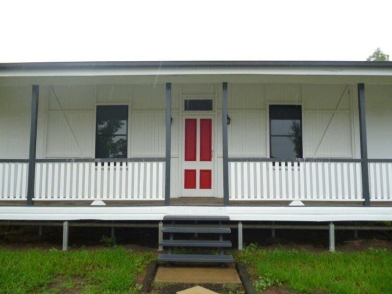 5 bedrooms House in 9 Wyley Street DALBY QLD, 4405