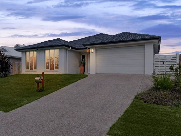 20 Bathersby Crescent, Augustine Heights QLD 4300