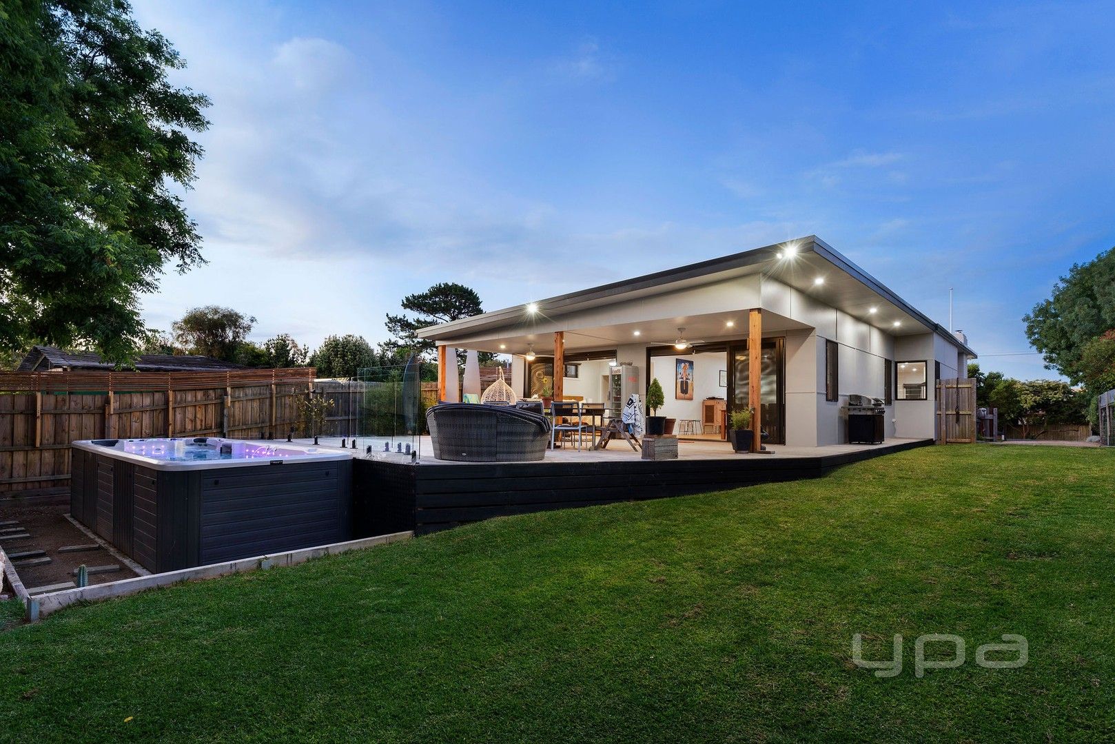 4 bedrooms House in 59 Waratah Street RYE VIC, 3941