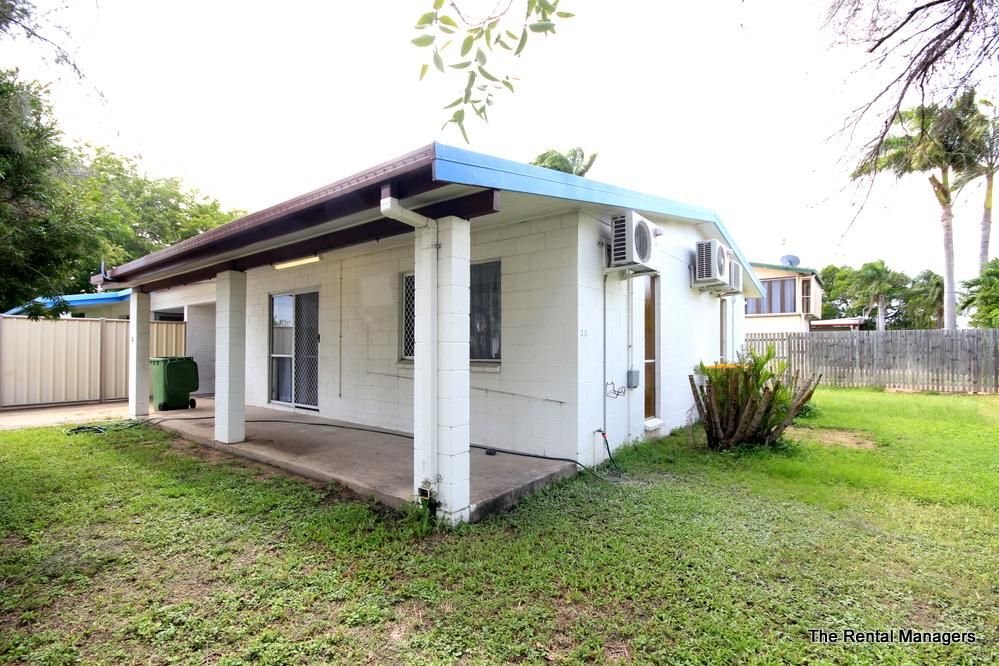 2 bedrooms Apartment / Unit / Flat in 2/35 Mooney Street CURRAJONG QLD, 4812