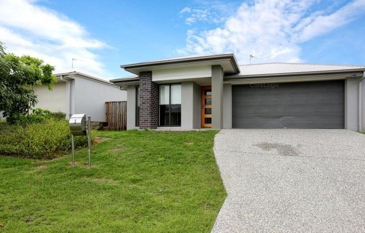 4 bedrooms House in 3 Sibley Street PIMPAMA QLD, 4209
