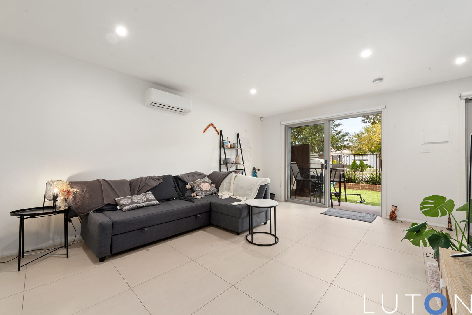 2/76B Henry Kendall Street, Franklin ACT 2913, Image 2