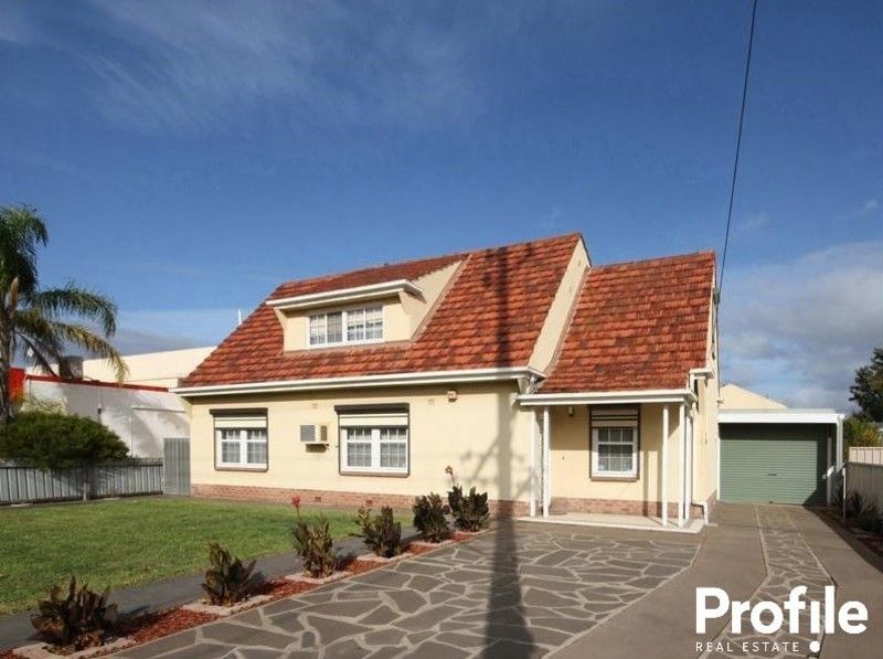 6 bedrooms House in 246 Grange Road FLINDERS PARK SA, 5025