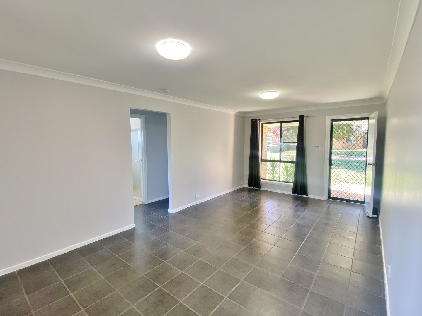 20/3A Sam Place, Young NSW 2594, Image 1
