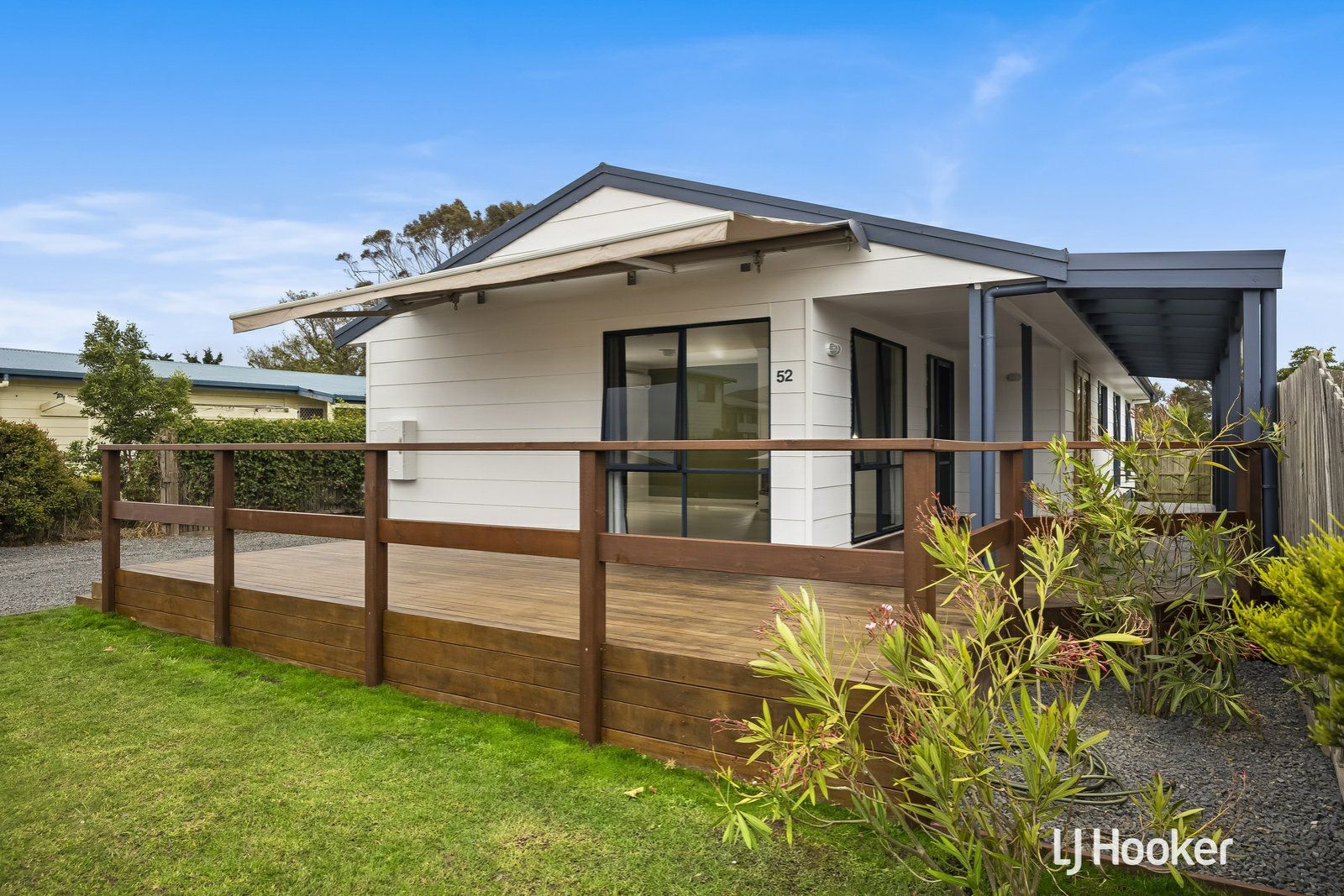 4 bedrooms House in 52 Scenorama Road CORONET BAY VIC, 3984