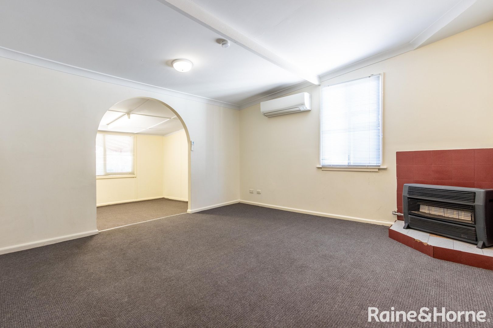 271 Brilliant Street, Bathurst NSW 2795, Image 2