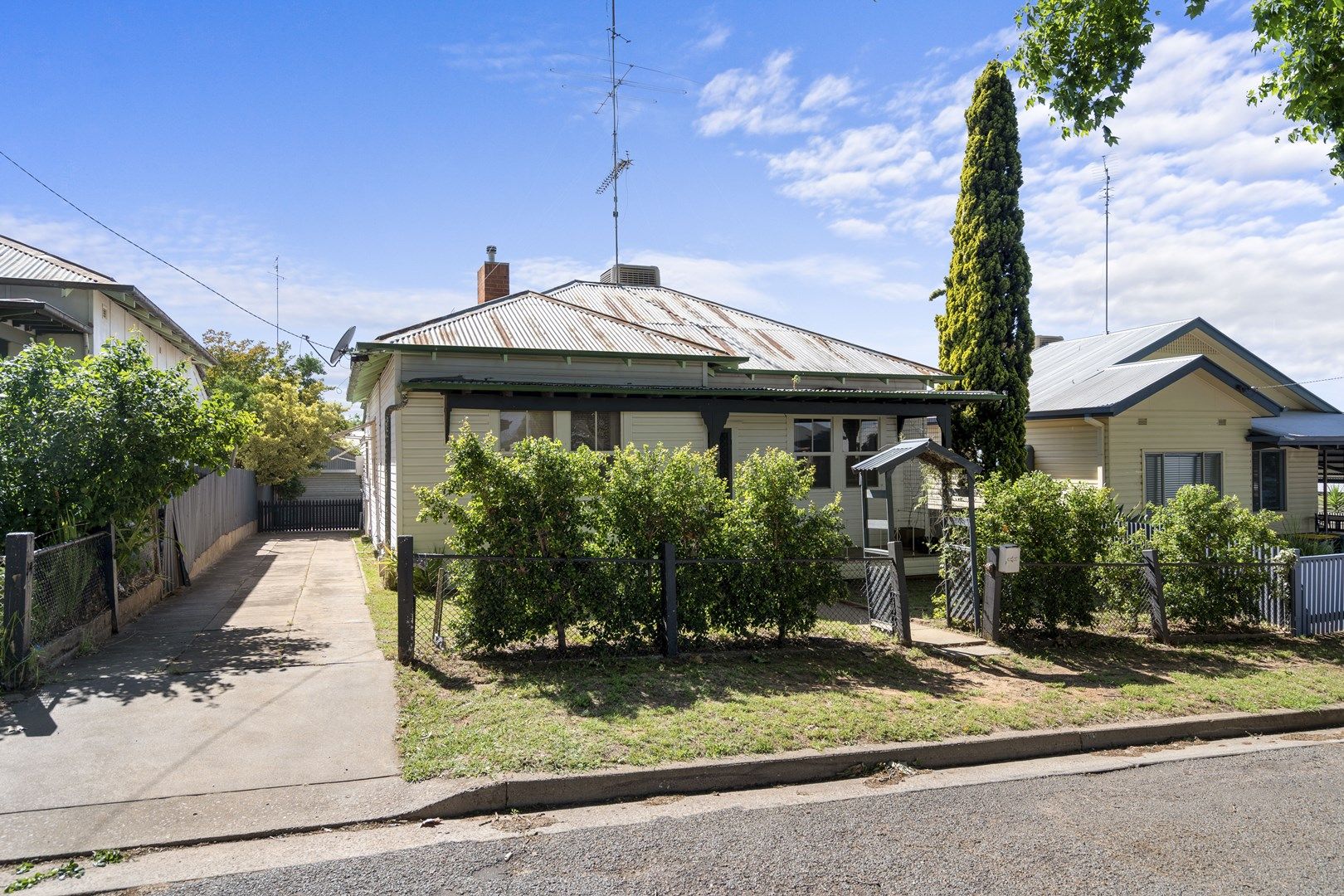 25 William Street, Narrandera NSW 2700, Image 0