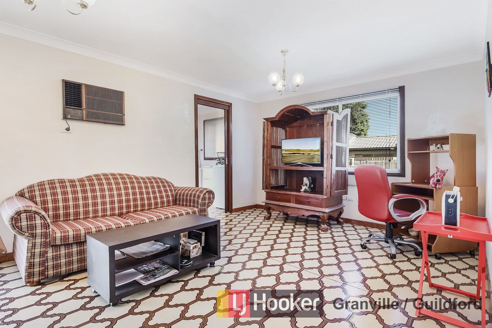 8 Parkes Street, Guildford NSW 2161, Image 2