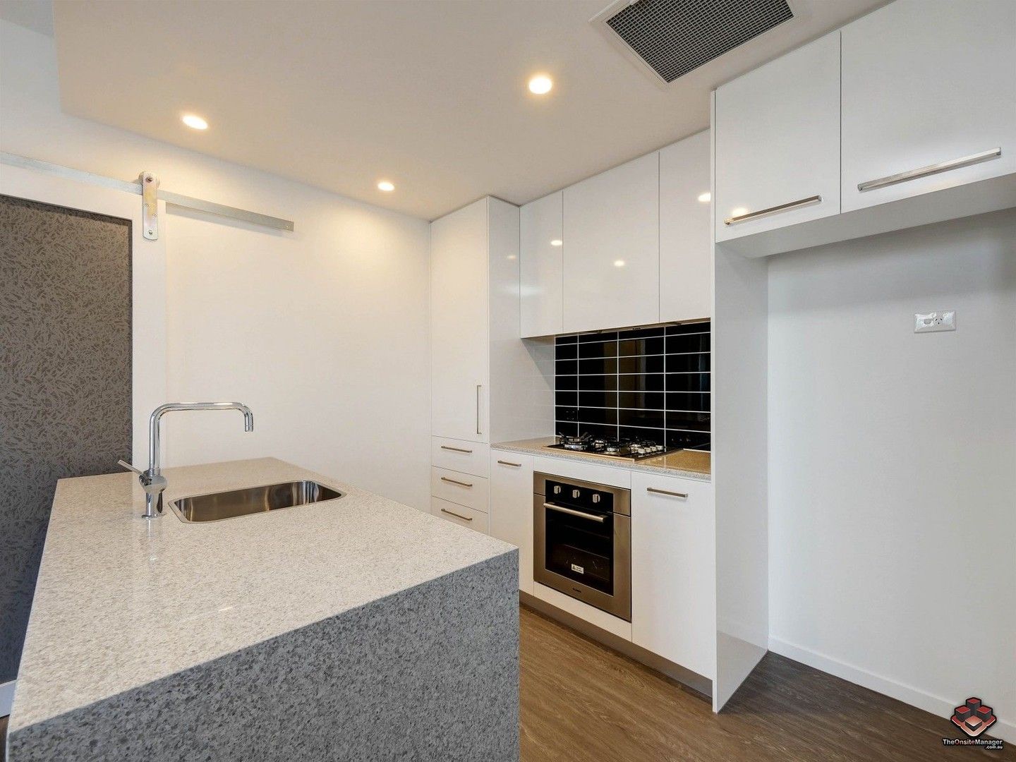 1 bedrooms Apartment / Unit / Flat in ID:3917498/13 Railway Terrace MILTON QLD, 4064