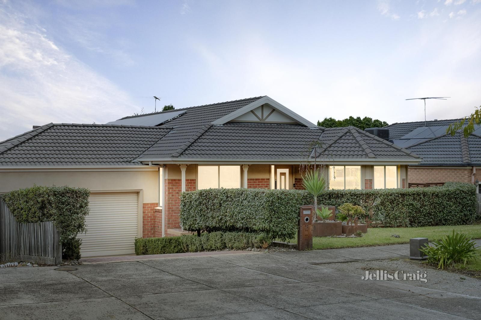 28 Lamour Avenue, South Morang VIC 3752, Image 0