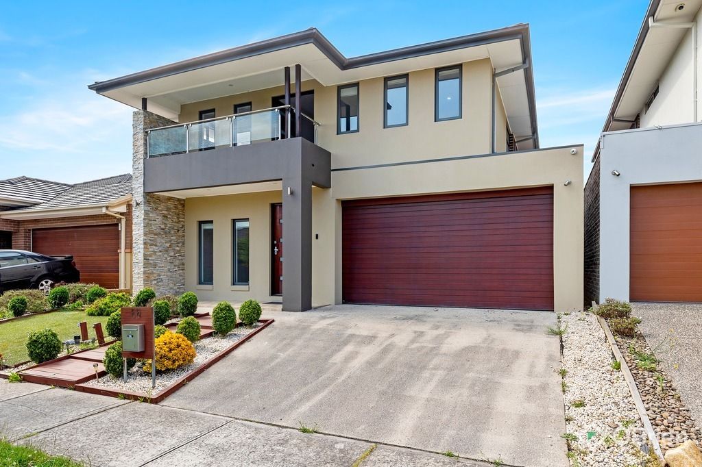 4 bedrooms House in 66 Clarendon Drive KEYSBOROUGH VIC, 3173