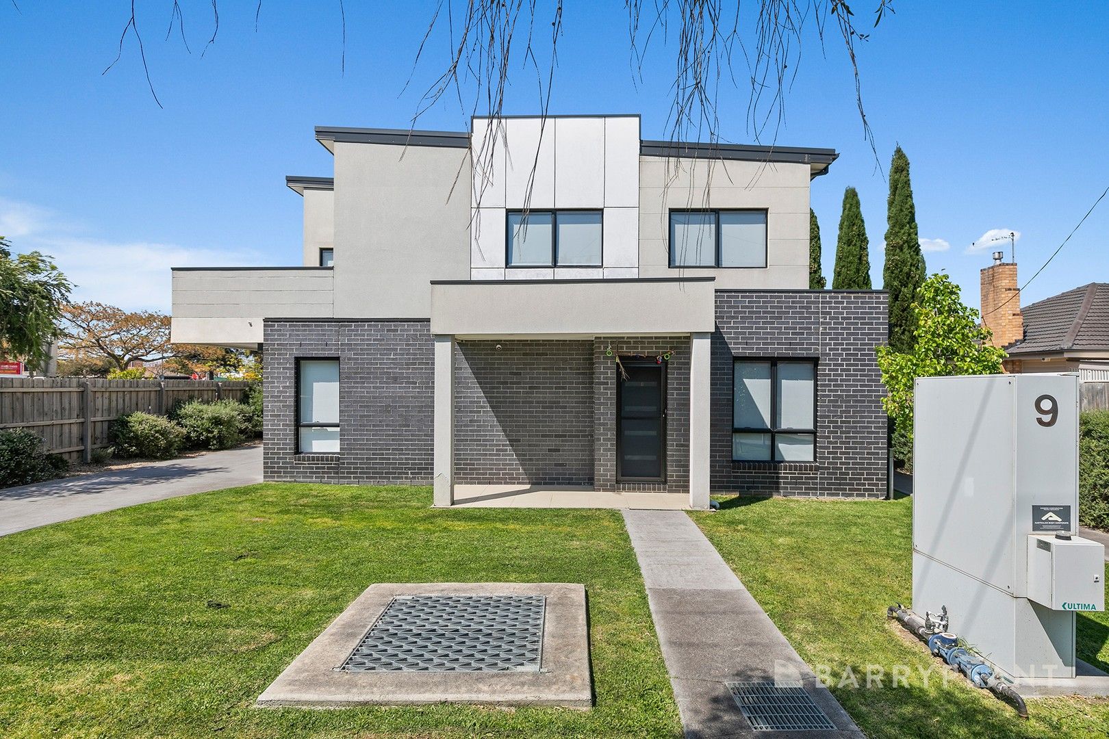2 bedrooms Townhouse in 1/9 Lytton Street GLENROY VIC, 3046