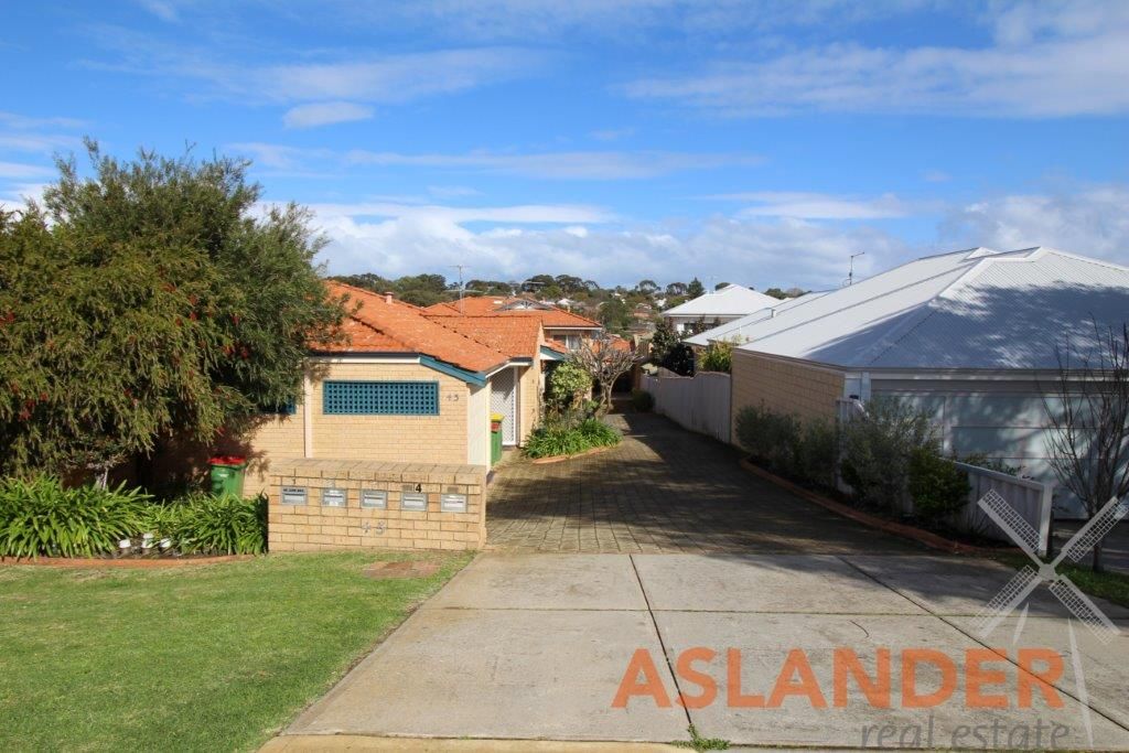 3 bedrooms Villa in 2/45 Foss Street BICTON WA, 6157