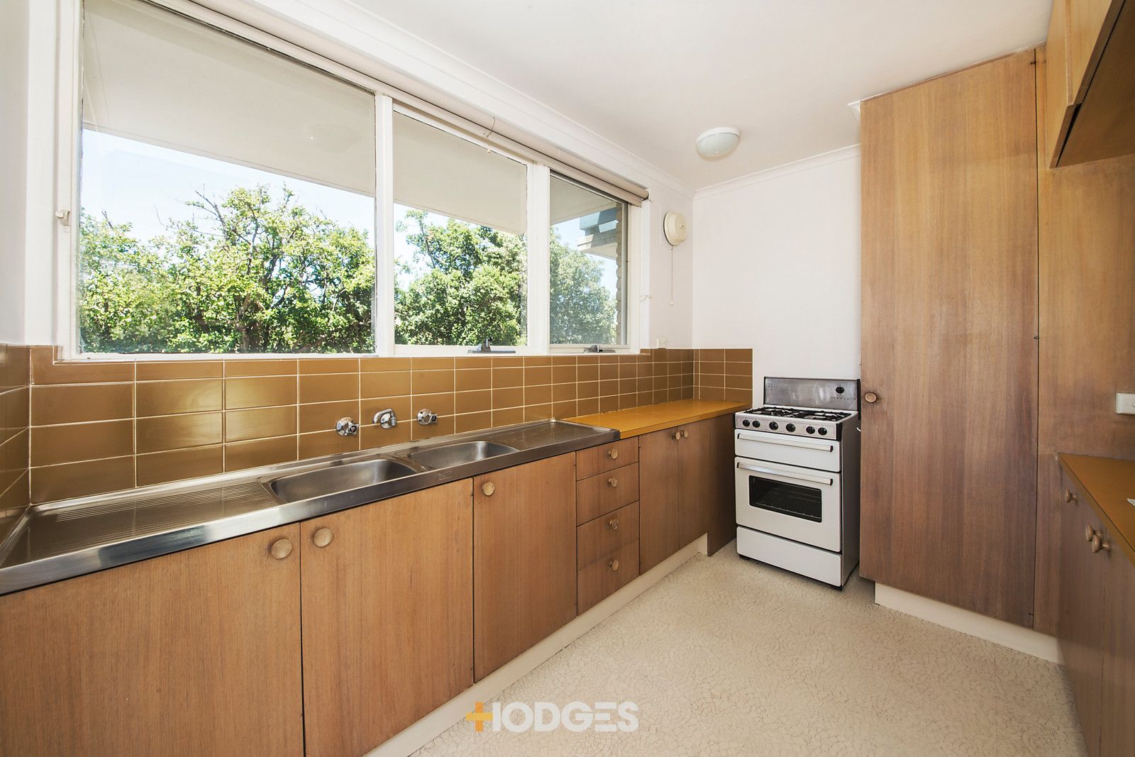 9/31 Parkers Road, Parkdale VIC 3195, Image 2