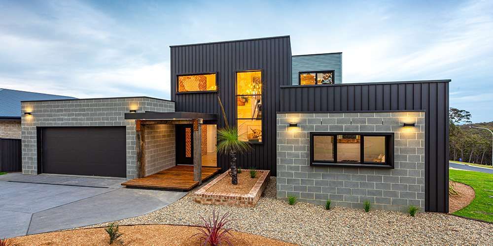 4 bedrooms New House & Land in Lot 210 The Fairways DR DROUIN VIC, 3818