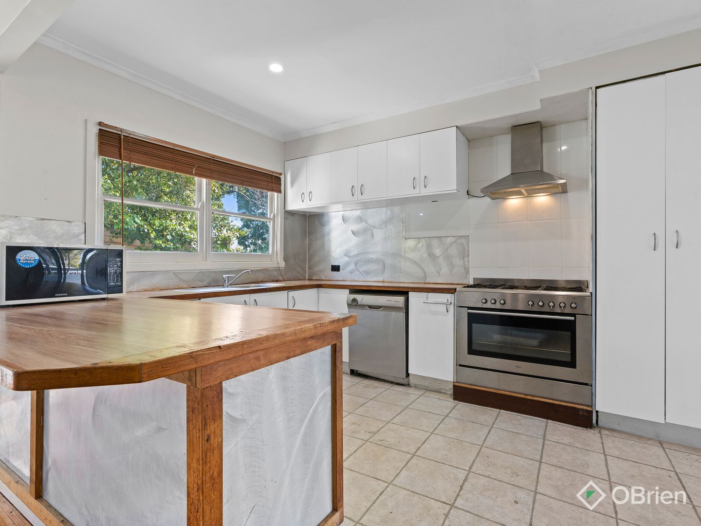 7 Ernest Street, Bayswater VIC 3153, Image 2