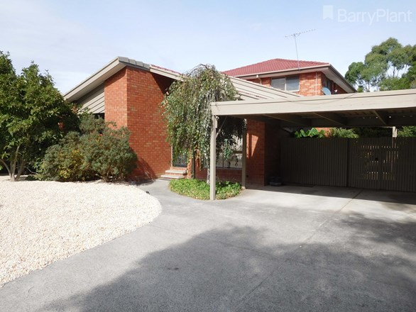 56 Willslie Crescent, Berwick VIC 3806