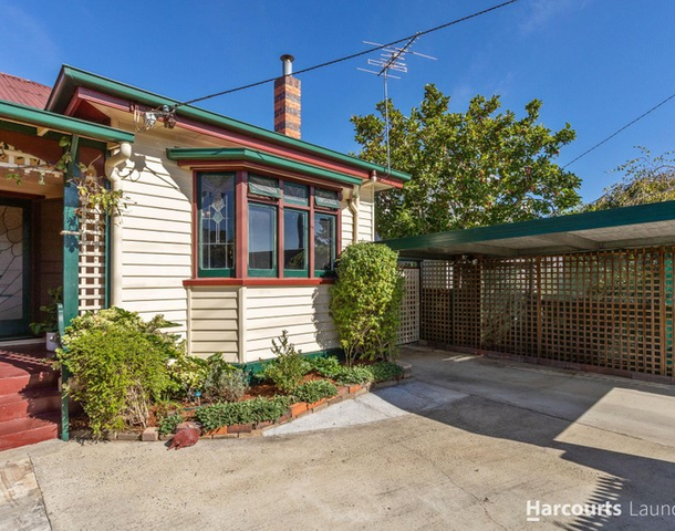 8 Como Crescent, Newstead TAS 7250