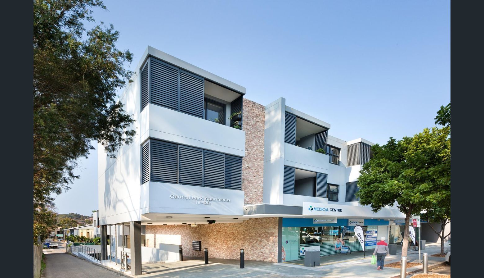 2 bedrooms Apartment / Unit / Flat in 9/18-20 Park St MONA VALE NSW, 2103