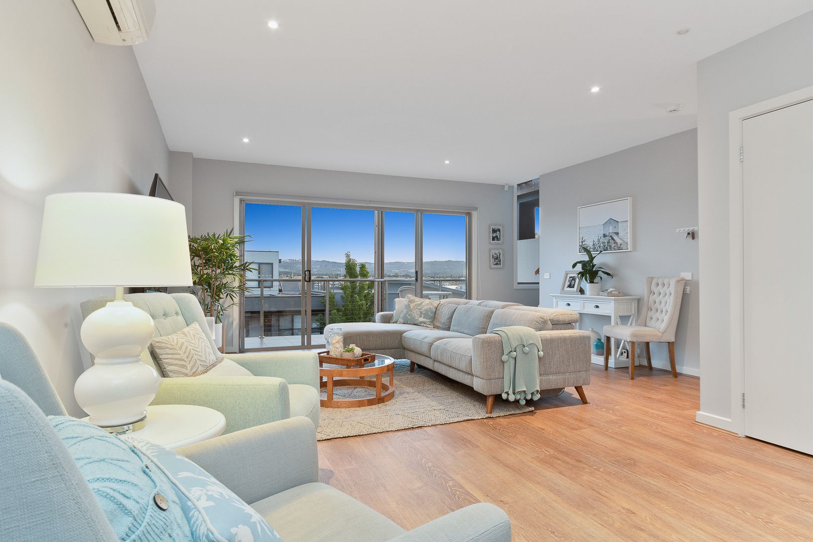 68A Helm Avenue, Safety Beach VIC 3936, Image 2