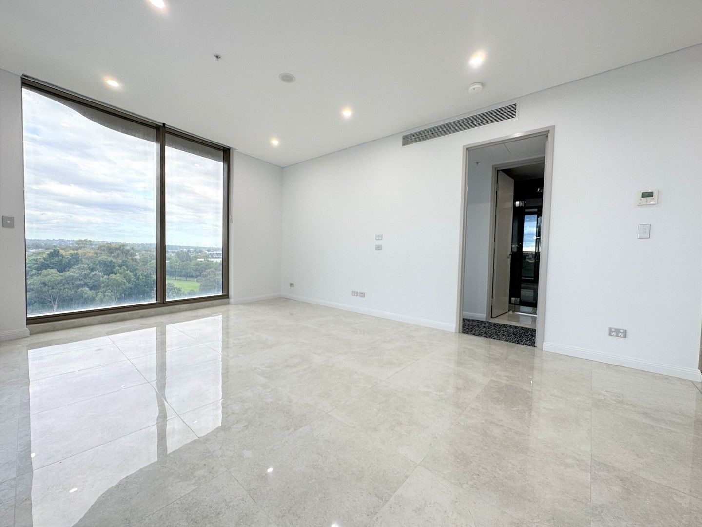 2 bedrooms Apartment / Unit / Flat in 1035/180 George Street PARRAMATTA NSW, 2150