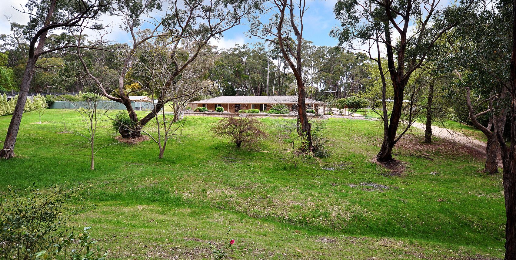 16 Nioka Drive, Ironbank SA 5153, Image 0