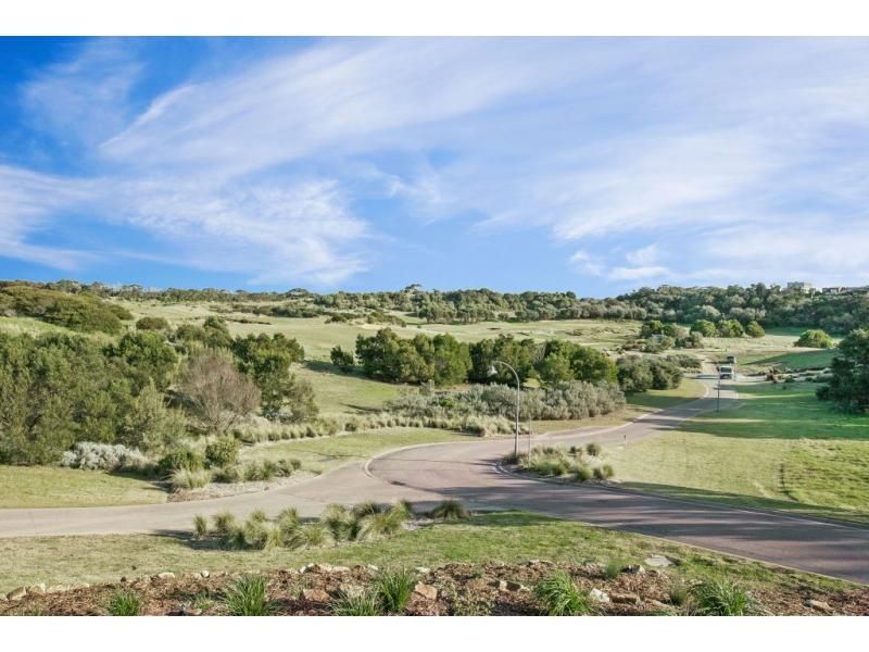 1 Watsons Bend, Moonah Links, Fingal VIC 3939, Image 2