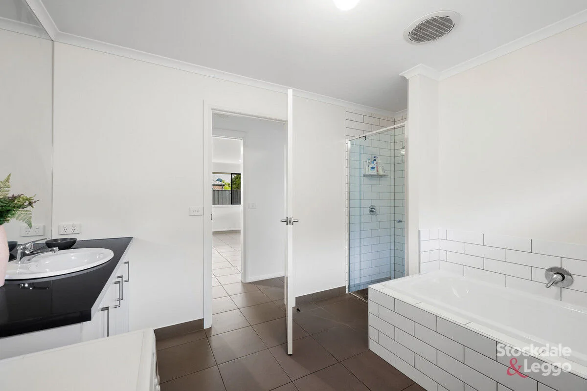 Additional image 12 of 7 Currawong Close, Cowes VIC 3922