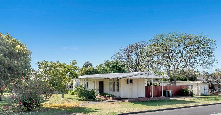 3 bedrooms House in 16 STINTON STREET MANDURAH WA, 6210