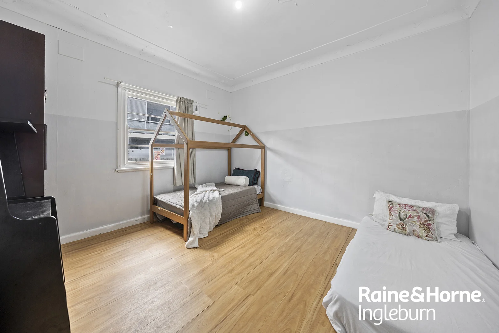 Additional image 9 of 29A & 29B Cumberland Road, Ingleburn NSW 2565