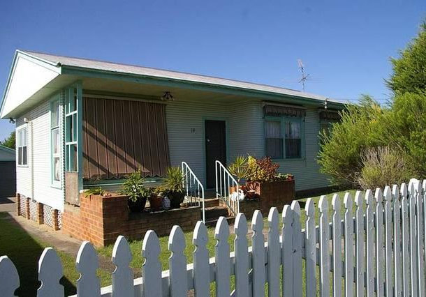 19 Washington Street, East Kempsey NSW 2440