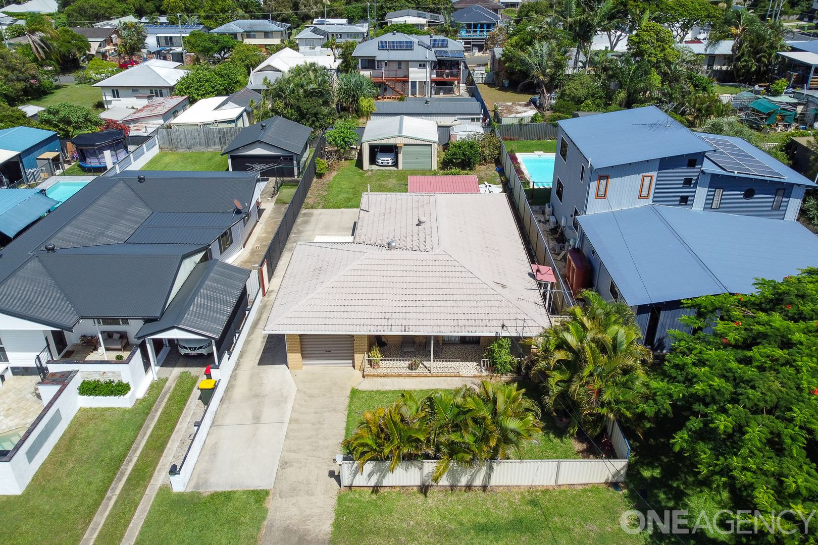 12 Vernon Street, Clontarf QLD 4019, Image 2