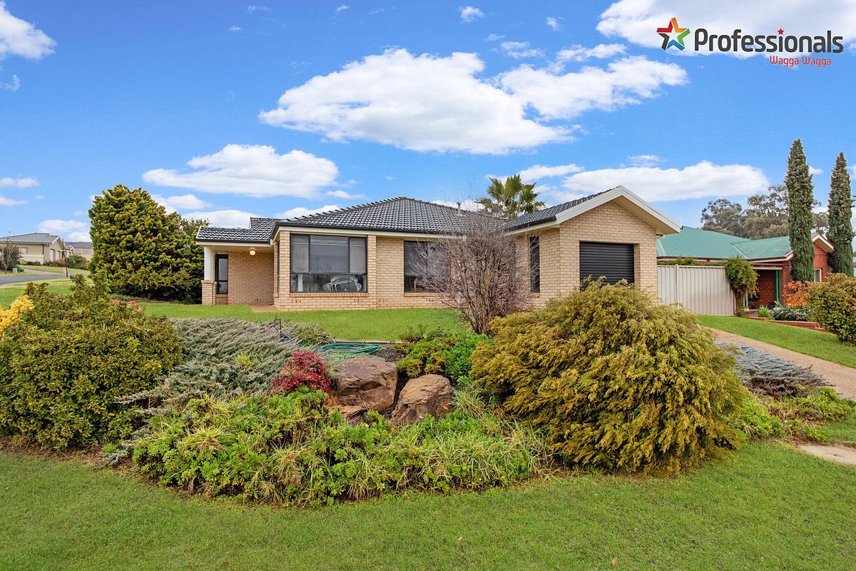 1/2 Hudson Drive, Lloyd NSW 2650, Image 0