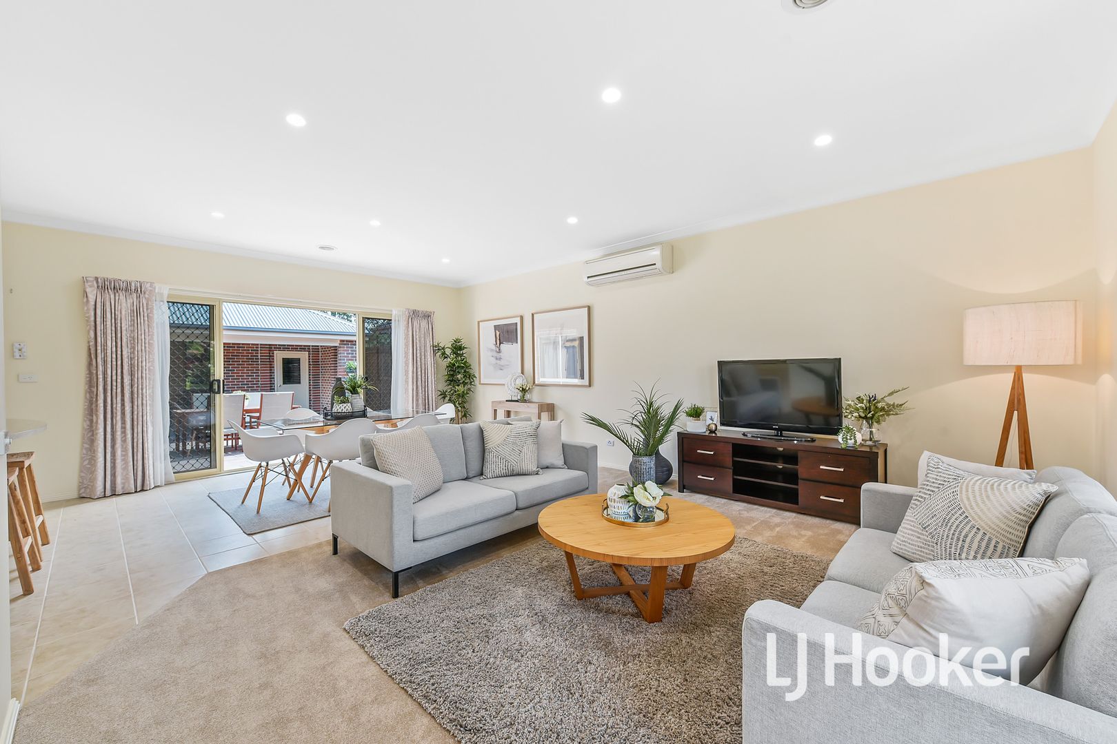 1/7 Goff Street, Beaconsfield VIC 3807, Image 2