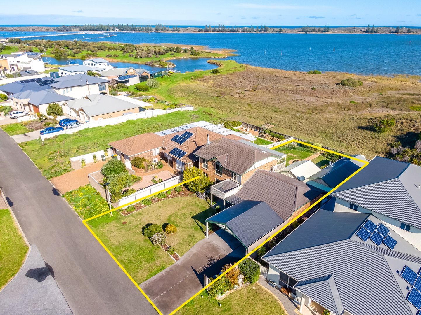 39 Arcadia Avenue, Hindmarsh Island SA 5214, Image 1