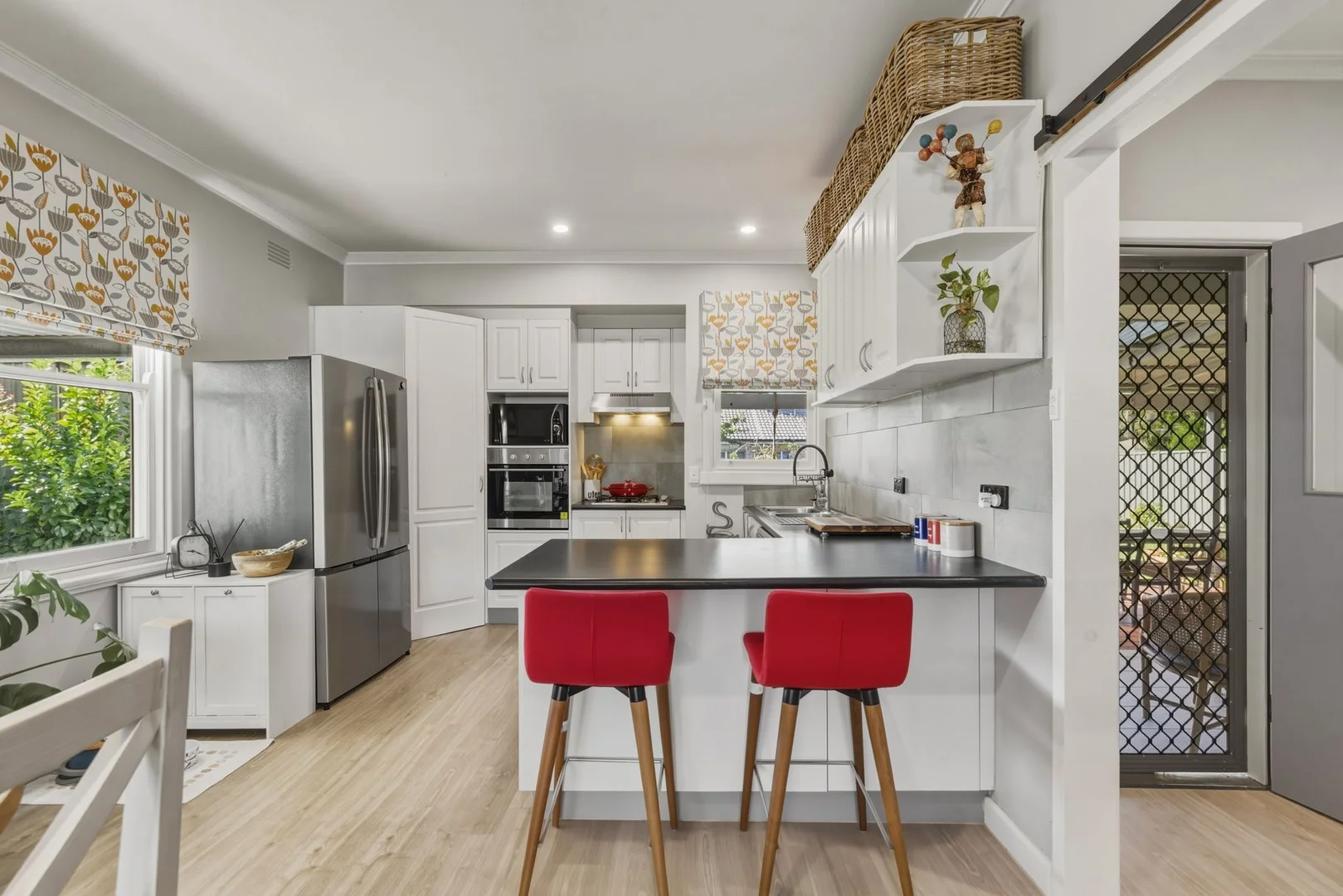 Additional image 4 of 566 Napier Street, White Hills VIC 3550