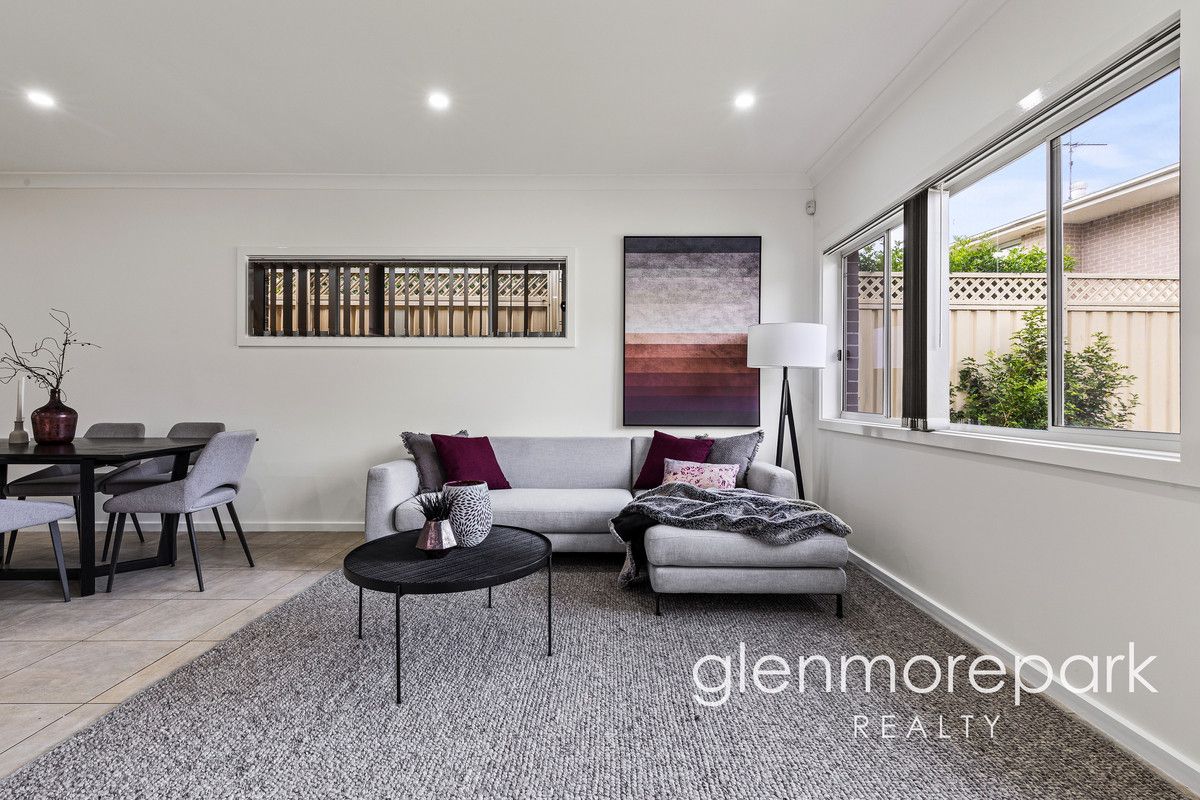 8 Bluestone Drive, Glenmore Park NSW 2745, Image 0